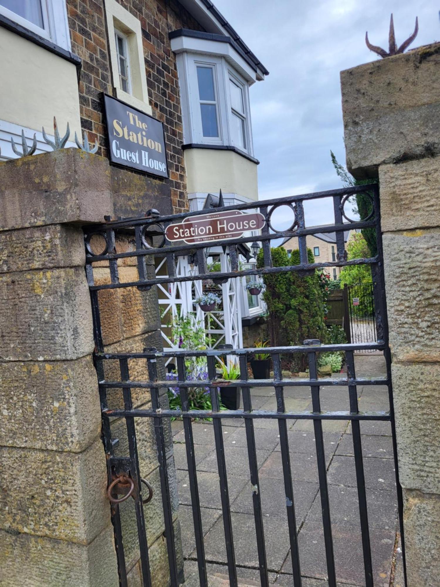 Station Guesthouse - Key Pad Entry Lancaster Eksteriør bilde